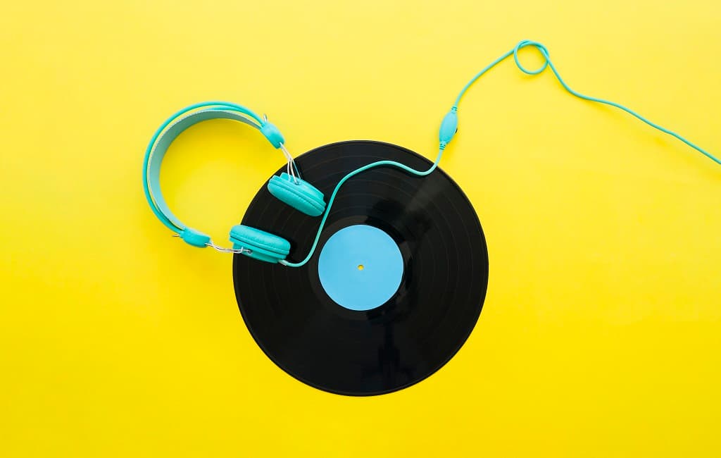 THE EFFECTS OF MUSIC ON YOUR BRAIN